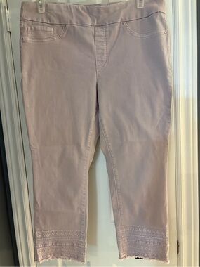 Joseph Ribkoff Light Mauve Capris Jeans with Bling Cuffs 💎💎!!